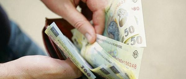 Salariului minim pe economie rămâne la 1.250 de lei