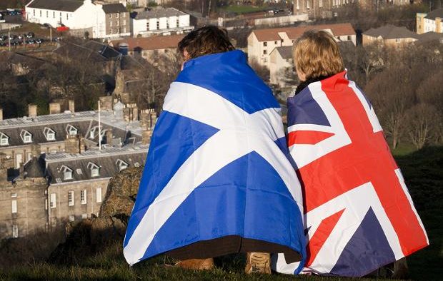 Câţi scoţieni ar spune „Adio, UK” dacă mâine ar avea loc un referendum