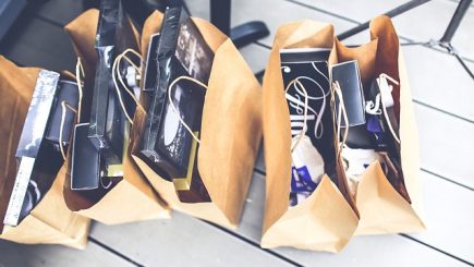 Black Friday 2017: Managerii din retail trebuie să facă trei lucruri esenţiale în perioadele aglomerate