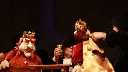 Spectacole de seară pentru adulți, la teatrul Țăndărică