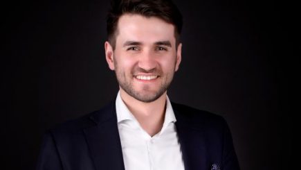 Aplicaţia care previne accidentele şi te ajută la cumpărături