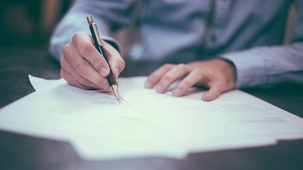 Contractele colective de muncă ar putea redeveni obligatorii în România