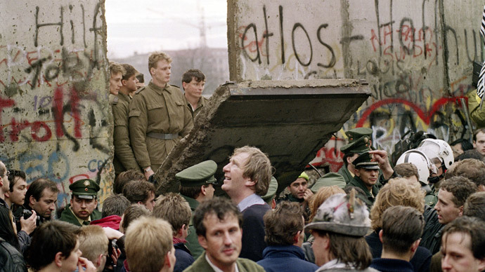 Germania: Noi ziduri, la 17 de ani de la reunificare