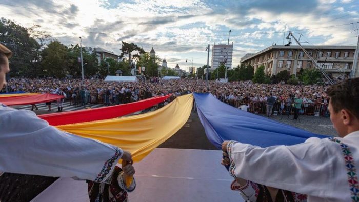 Se amână Festivalul RomânIA Autentică. Rămânem uniţi prin tradiţii