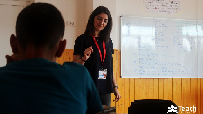 Mălina Flocea: „Mi-ar plăcea să se vorbească mai mult despre starea de bine a profesorilor”