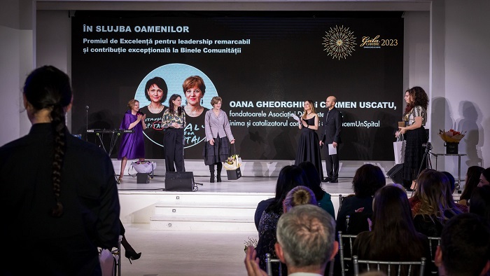 Oana GHEORGHIU și Carmen USCATU, distinse cu Marele Premiu - ÎN SLUJBA OAMENILOR - în cadrul Galei CARIERE 2023