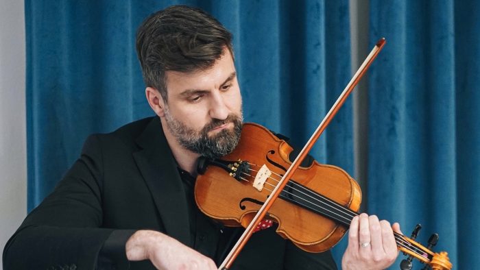 Andrei Rubeli, violonist și actuar: ”Așa cum muzicianul este artistul notelor, așa actuarul este un artist al cifrelor” 