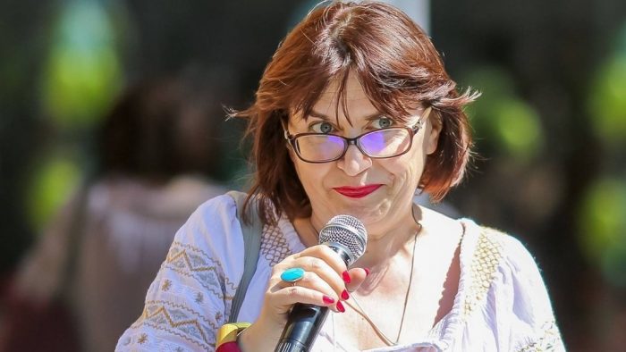 Lidia Mîrzac, profesoara de română care transformă operele literare în exerciții de gândire critică: “Nu poți să ai o lume bună fără o școală bună”  