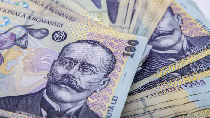 Cât este salariu mediu net în România în 2025 comparativ cu anul trecut