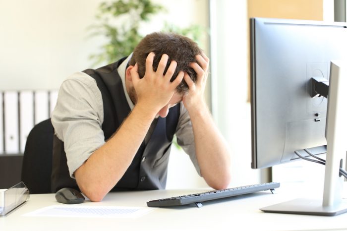 STUDIU | Cât îi costă pe angajatori burnout-ul angajaților