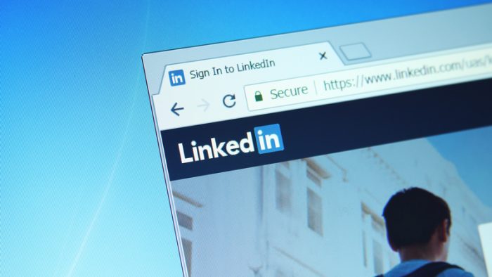 De ce campaniile de vizibilitate pe LinkedIn pot schimba regulile recrutării