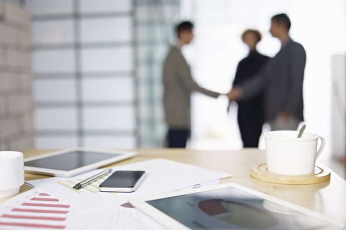 Mini-sistem de raportare pentru manageri: cum să colectezi statusuri clare, nu eseuri