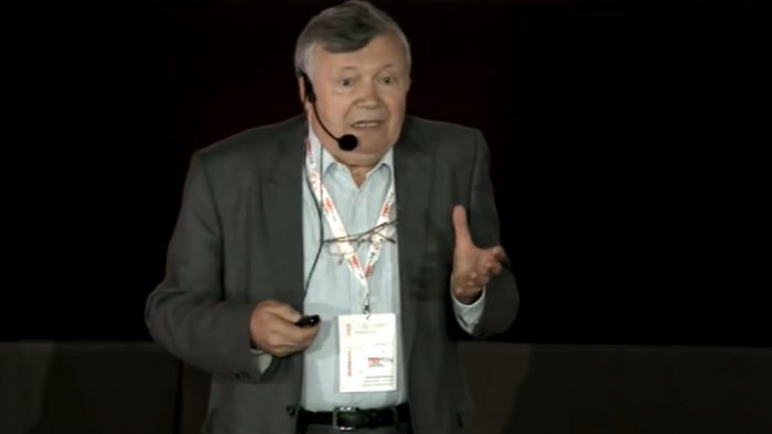 Longevitate în carieră | Alexandru Mironov -  Vocea care a adus știința în casele românilor