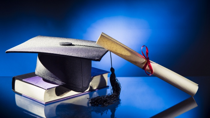 20 de promoții de Executive MBA împreună cu CEU Business School și Maastricht University | Oferta BISM - Bucharest International School of Management