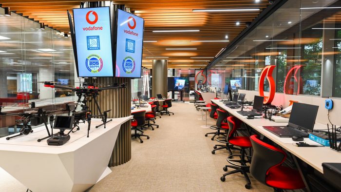 Vodafone construiește prima rețea mobilă 5G Standalone în cadrul Politehnicii București