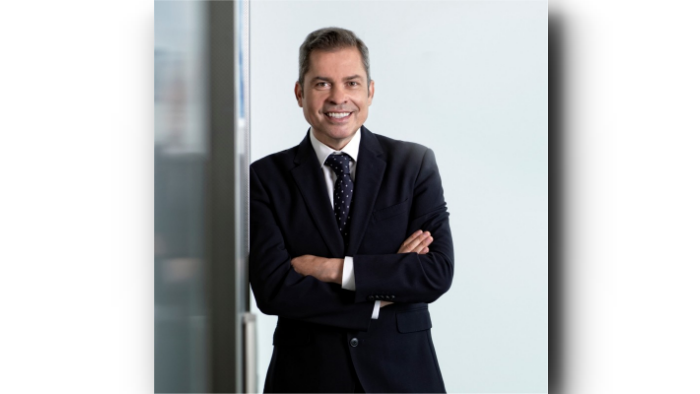 Dragoș Chivu, Chief Commercial Officer DIGI Espana: Un EMBA construiește legături care durează o viață | OPINIE