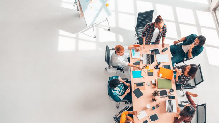 Cum să gestionezi cererile interne în echipă fără software de project management