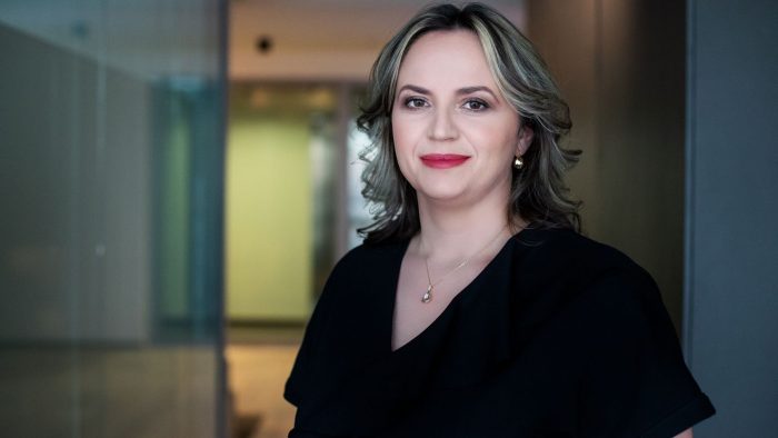 Generația Z: Relațiile, sănătatea și stabilitatea financiară - noua triadă a succesului personal | STUDIU