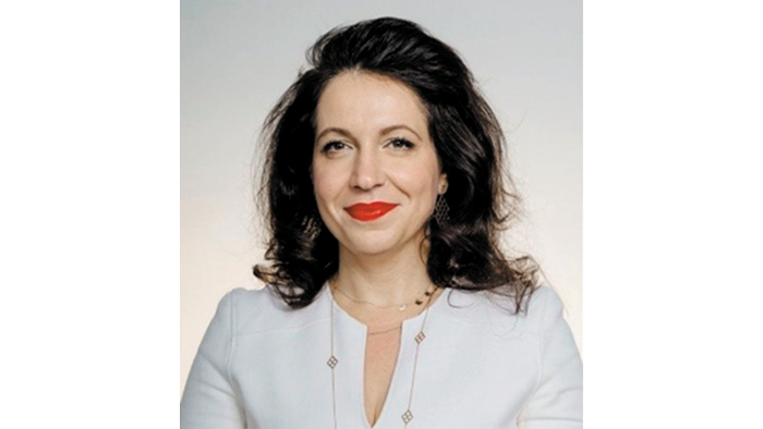 Laura Constantin, avocat: Am contribuit la proiecte majore din sectorul energetic prin valorificarea abilităților dobândite în timpul programului MBA | OPINIE