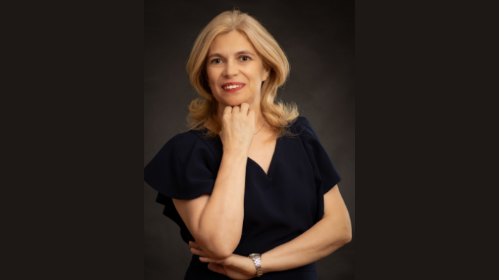 Unde nu era școală, a construit una. Povestea Petronelei Petrea, profesoara care a schimbat o comunitate: „Mi-am dorit o școală în care să vreau să-mi trimit propriii copii”