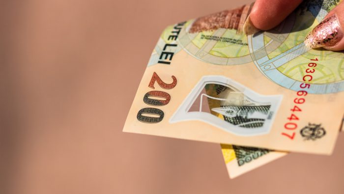 Previziuni economice: Ce se va întâmpla cu prețurile locuințelor, inflația și deficitul bugetar