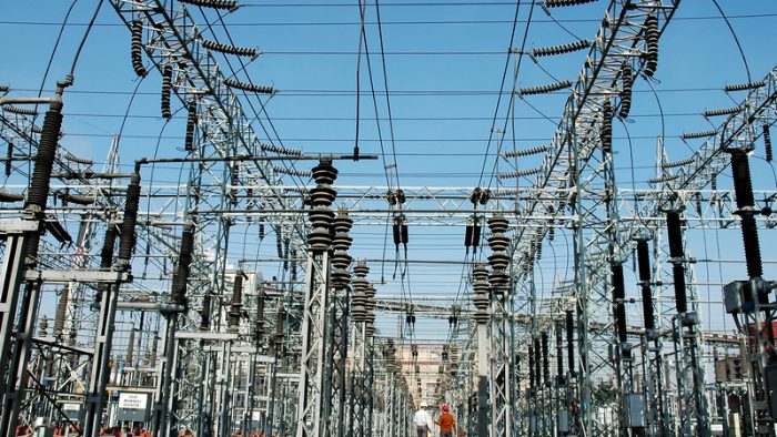 E.ON România: peste 180 milioane euro investiți și 7.000 de locuri de muncă