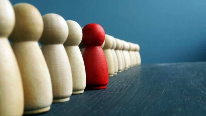 Când să taci într-o ședință, ca lider. Și de ce contează