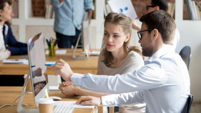 Strategii de employer branding în companii medii și mari: cum să atragi și să păstrezi talentele de top